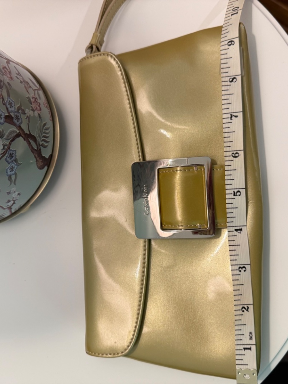Gold clutch - Picture 3 of 6